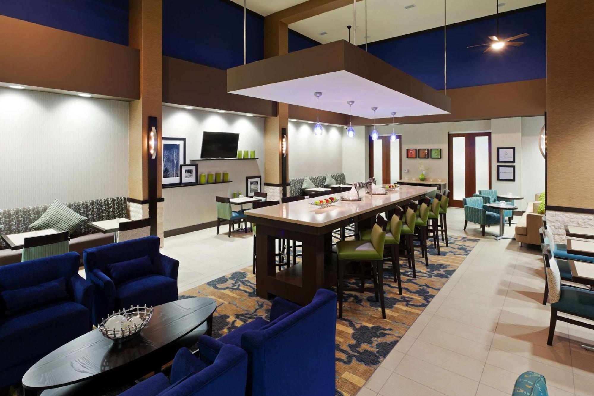 Hampton Inn & Suites Denver Airport / Gateway Park Aurora Ngoại thất bức ảnh